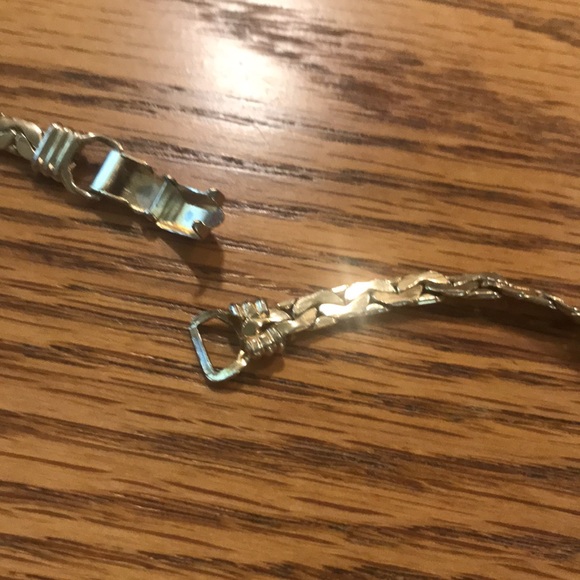 Vintage Coro gold tone choker - Picture 5 of 5